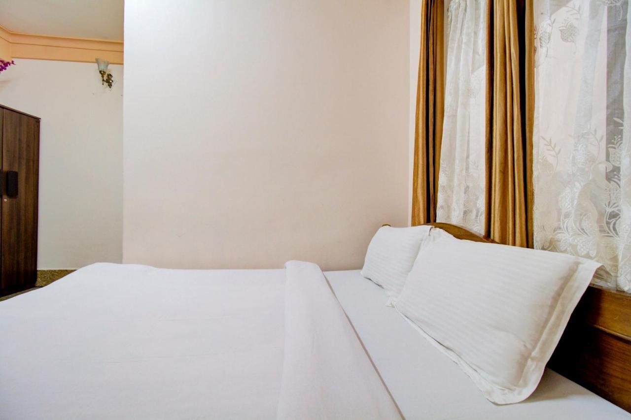 Capital O 79144 Coniferous Resort Cserrapundzsi Kültér fotó